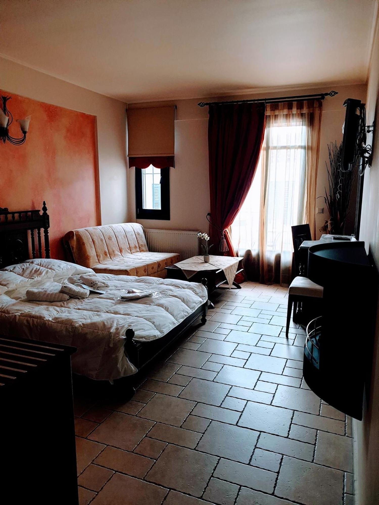 "Epavlis Boutique Galaxidi" Hotell Eksteriør bilde